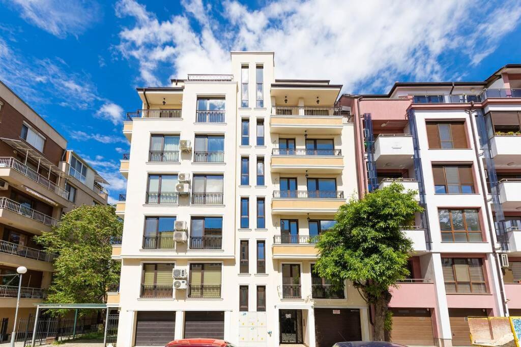 Cozy New Apartment 'Casa Vacanza ' ✵ Top Center ✵ Plovdiv Bagian luar foto